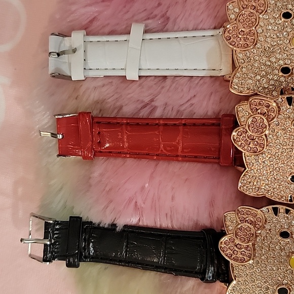 Hello Kitty Rhinestone Watch - Picture 3 of 10